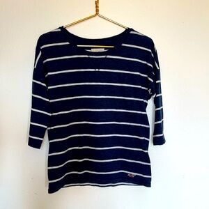 Women’s Hollister 3/4 length sleeve tee
